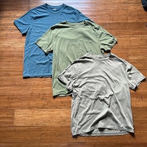 Old Navy tees